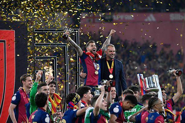 开云娱乐中心-巴萨未赢够！弗利克：庆祝仅限一天